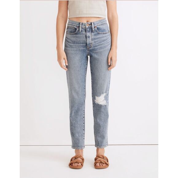 Madewell The Girljean Jeans in Berryton Wash Distressed Denim Edition 31 Petite - Picture 4 of 10